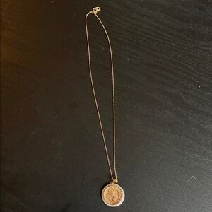 Elegant Gold Coin Pendant Necklace